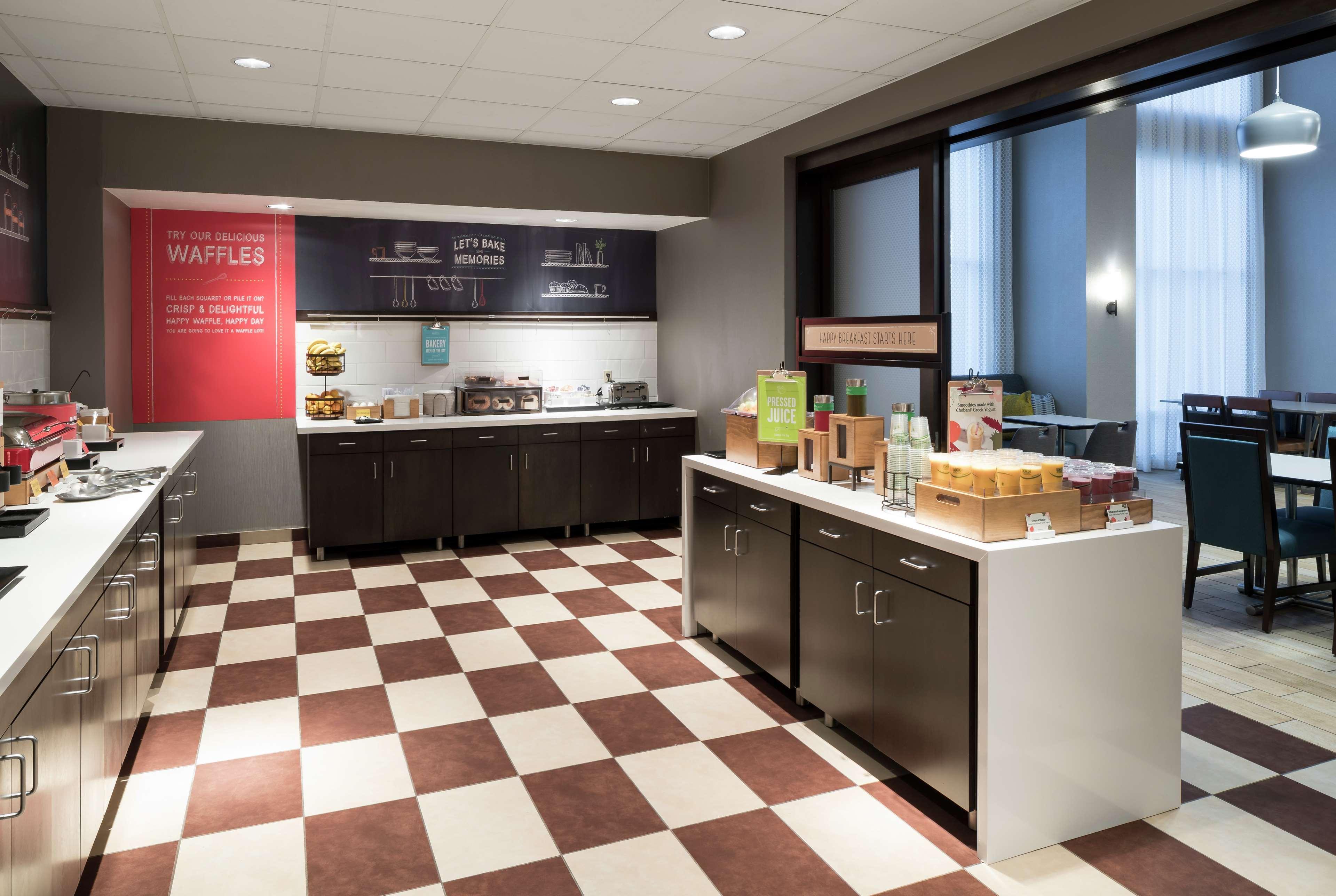 Hampton Inn & Suites Rochester-North Eksteriør billede