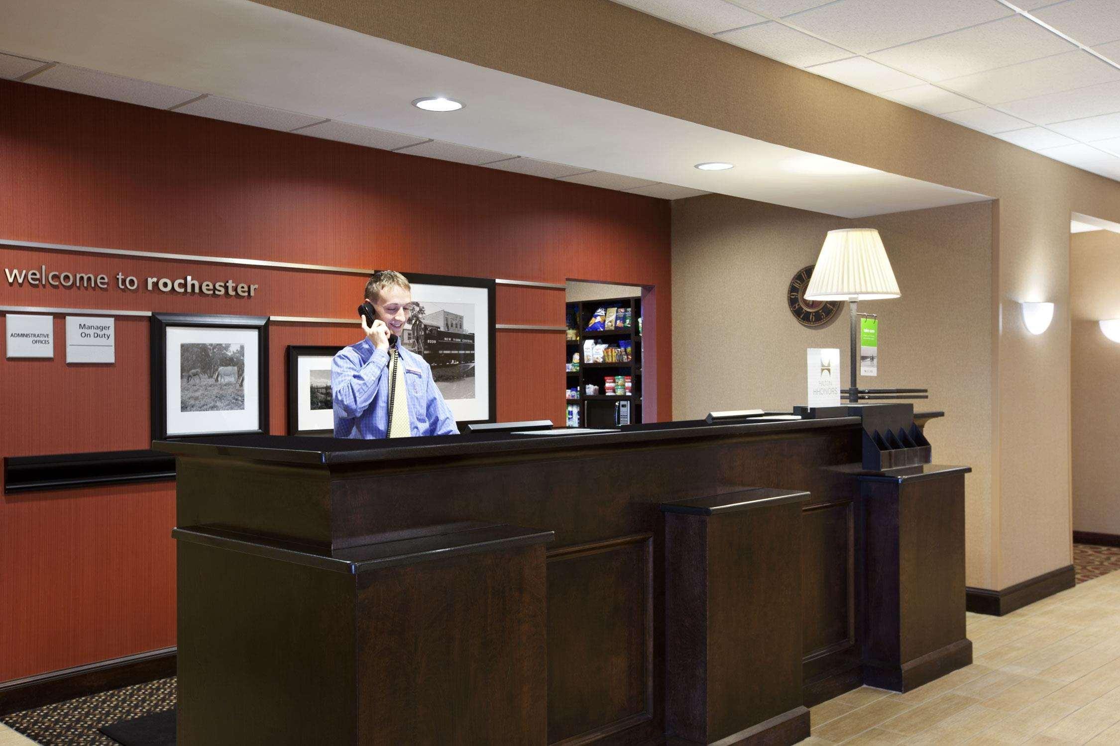 Hampton Inn & Suites Rochester-North Interiør billede